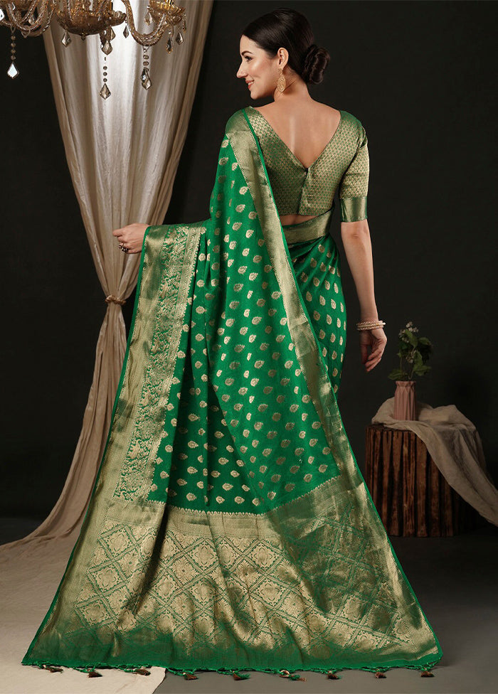 Green Georgette Saree With Blouse Piece