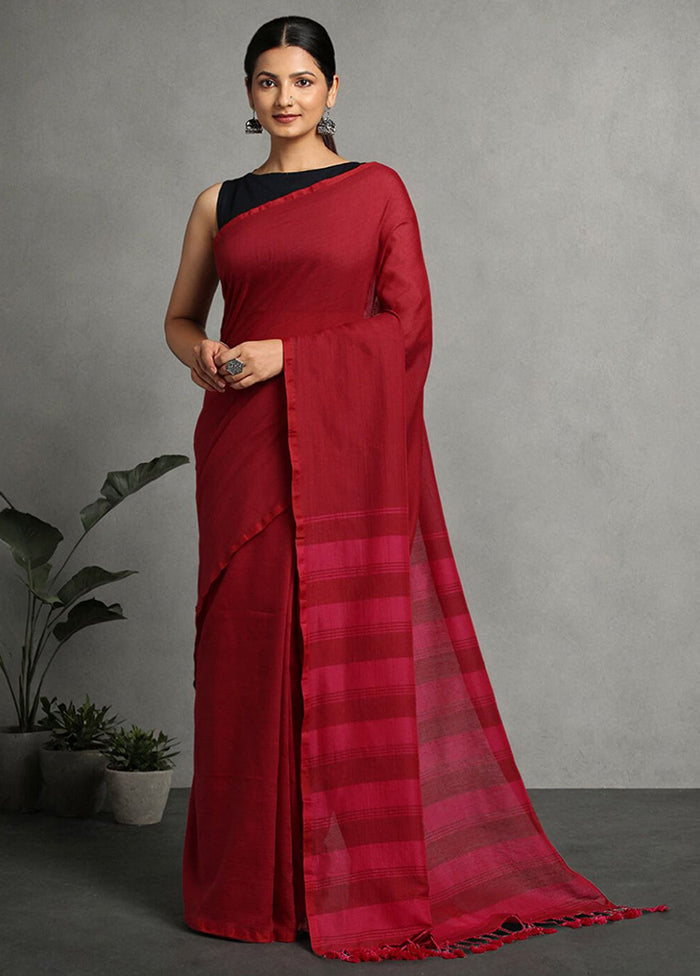 Maroon Pure Cotton Saree With Blouse Piece