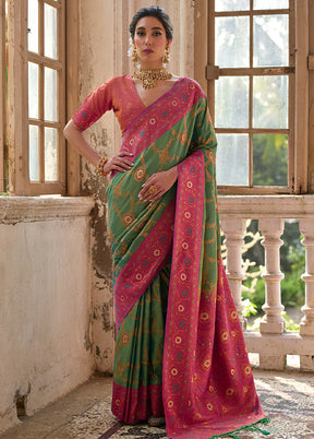 Pista Green Banarasi Silk Saree With Blouse Piece