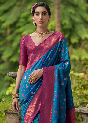 Blue Banarasi Silk Saree With Blouse Piece