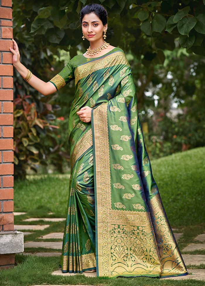 Multicolor Dupion Silk Saree With Blouse Piece