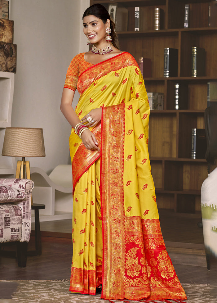 Yellow Dupion Silk Saree With Blouse Piece