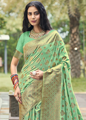 Multicolor Dupion Silk Saree With Blouse Piece