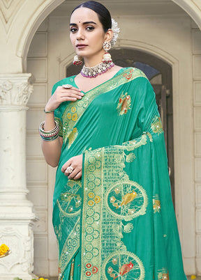 Green Spun Silk Saree With Blouse Piece