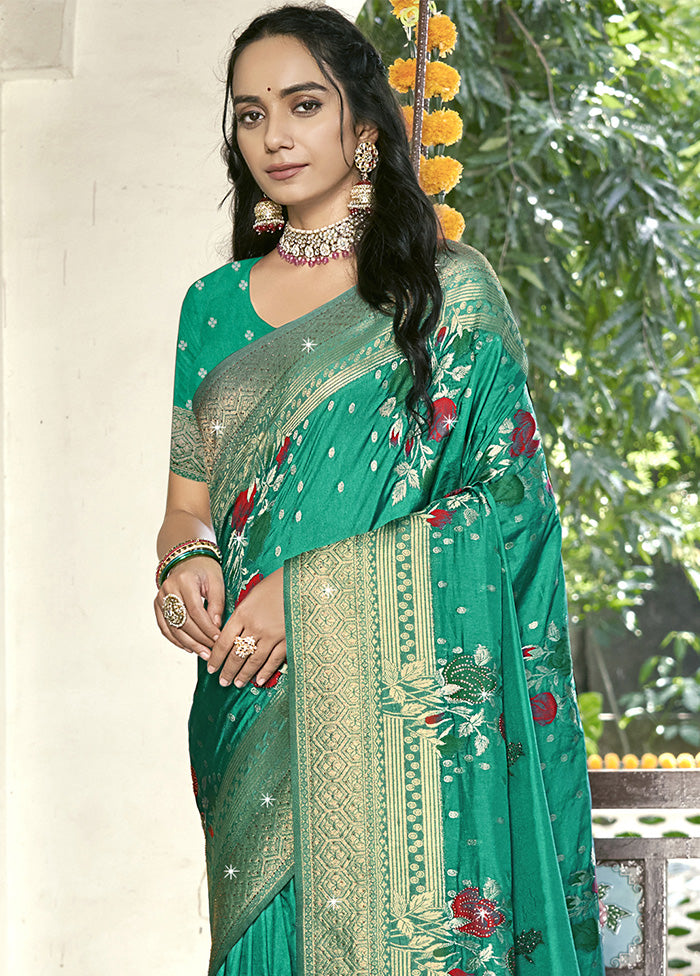 Green Spun Silk Saree With Blouse Piece