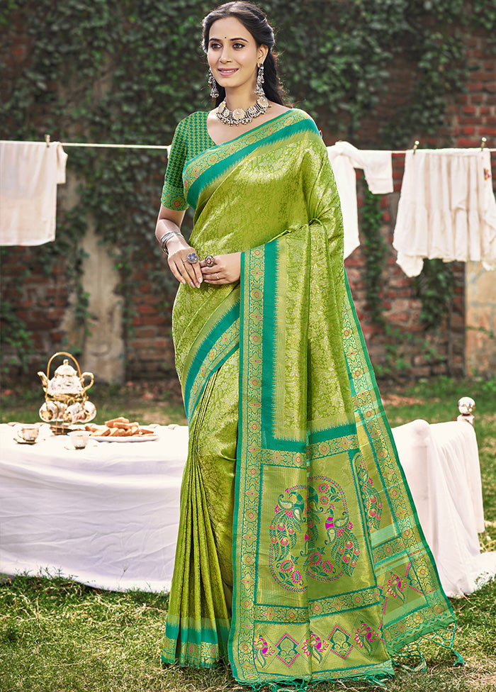 Light Green Spun Silk Saree With Blouse Piece