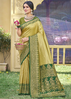 Light Green Spun Silk Saree With Blouse Piece