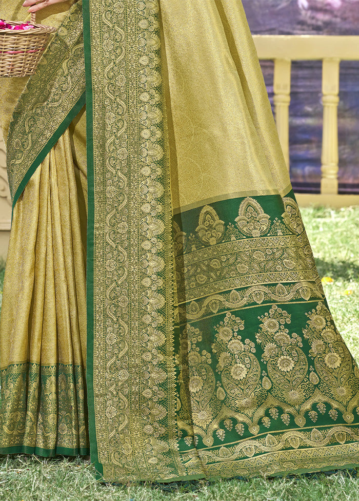 Light Green Spun Silk Saree With Blouse Piece