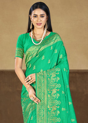 Multicolor Dupion Silk Saree With Blouse Piece