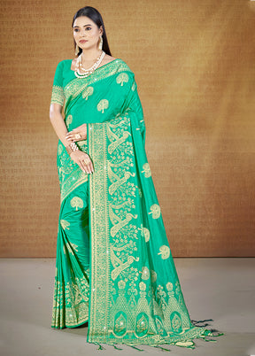 Multicolor Dupion Silk Saree With Blouse Piece