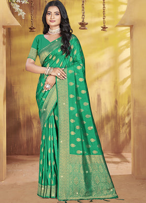 Multicolor Dupion Silk Saree With Blouse Piece