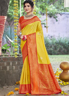 Yellow Dupion Silk Saree With Blouse Piece