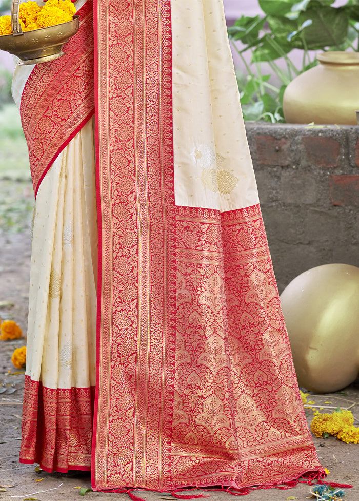 Cream Dupion Silk Saree With Blouse Piece