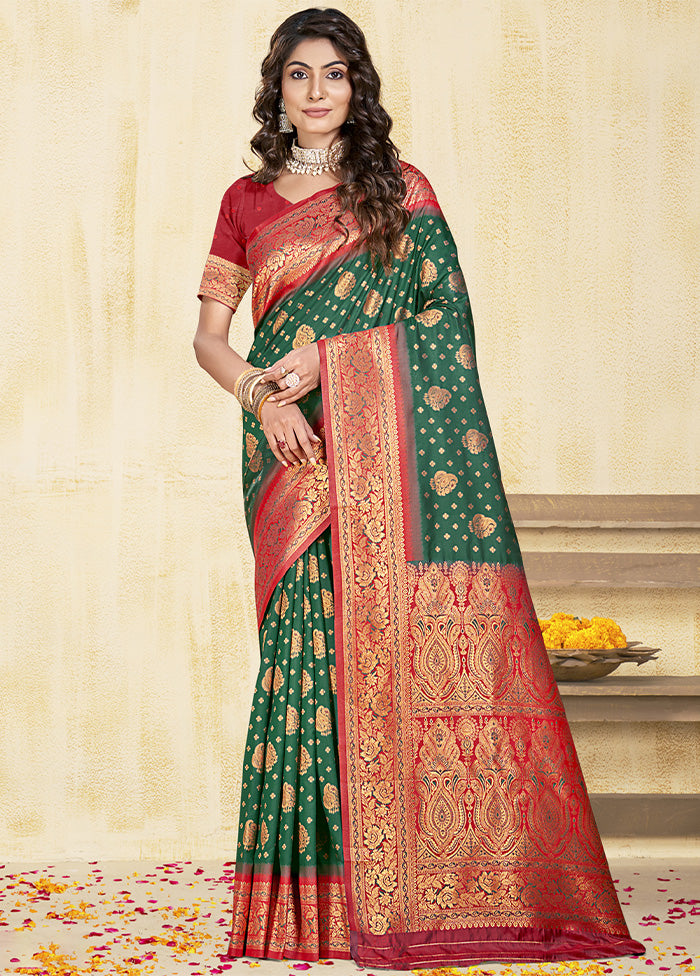 Dark Green Dupion Silk Saree With Blouse Piece