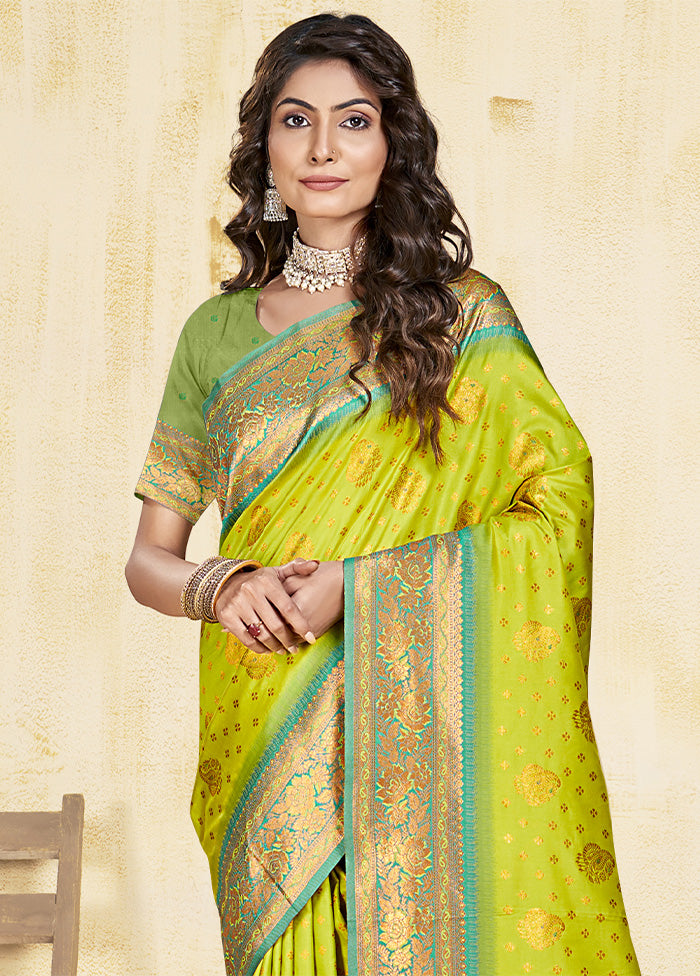 Parrot Green Dupion Silk Saree With Blouse Piece