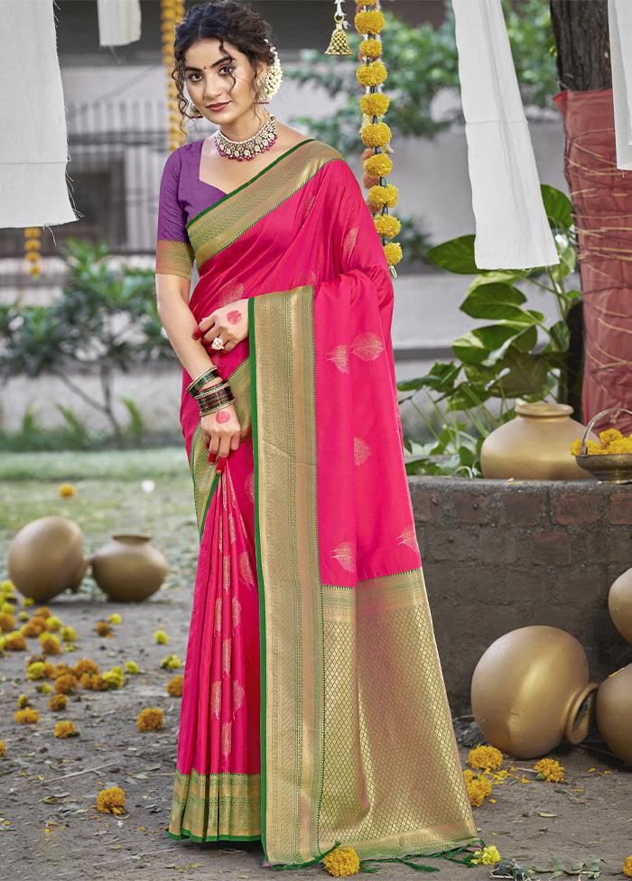 Rani Dupion Silk Saree With Blouse Piece