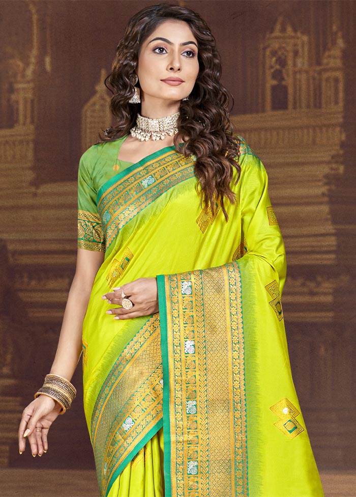 Parrot Green Dupion Silk Saree With Blouse Piece