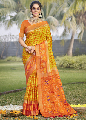 Yellow Spun Silk Saree With Blouse Piece