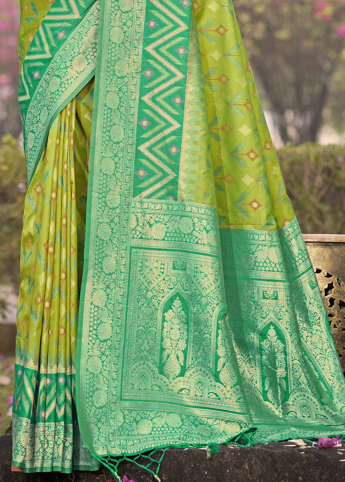 Light Green Spun Silk Saree With Blouse Piece