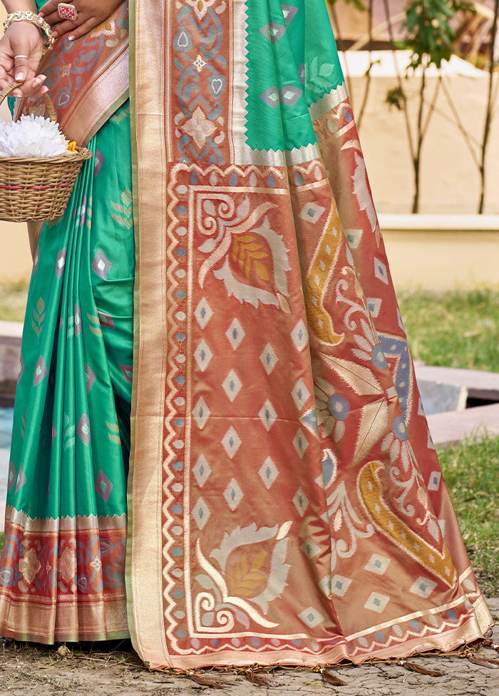 Sea Green Spun Silk Saree With Blouse Piece