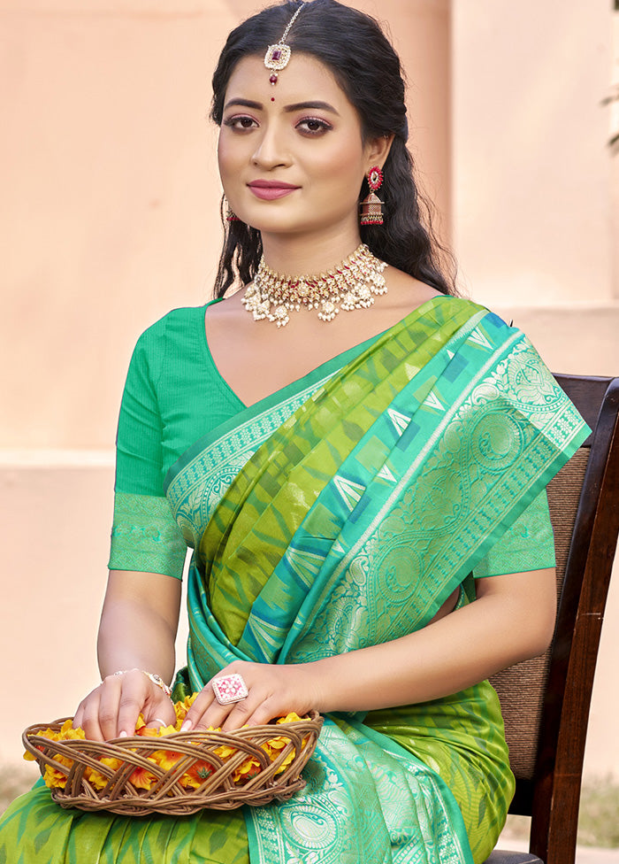 Green Spun Silk Saree With Blouse Piece