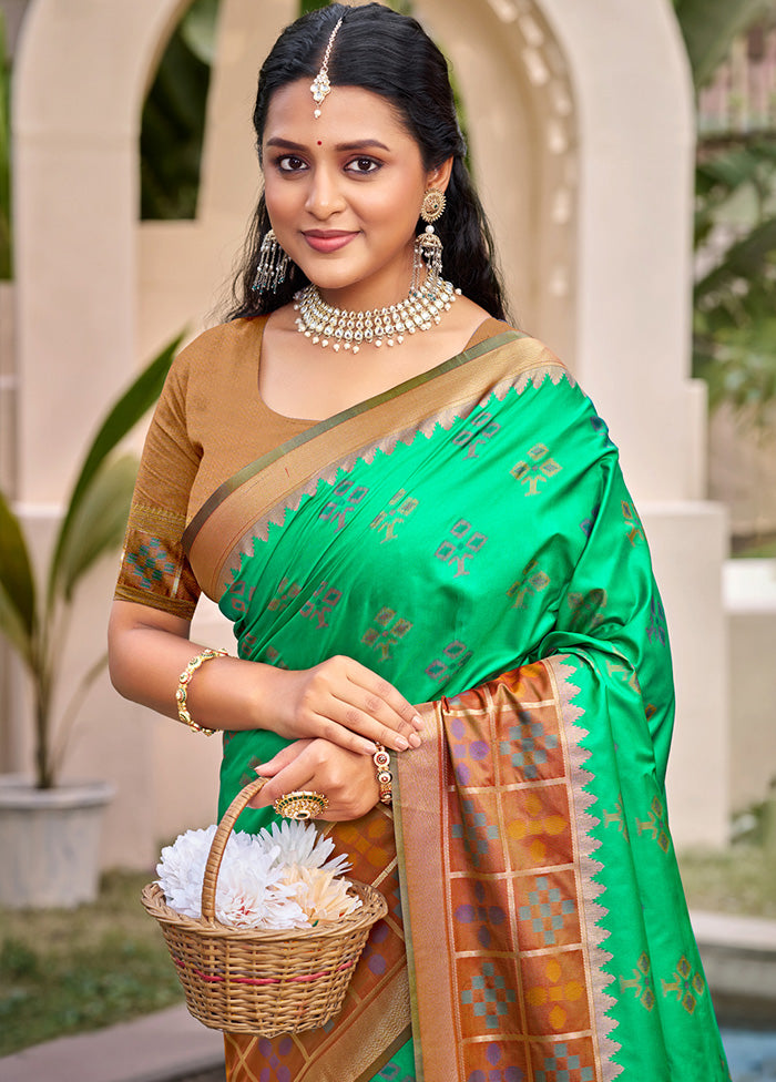 Rama Green Spun Silk Saree With Blouse Piece