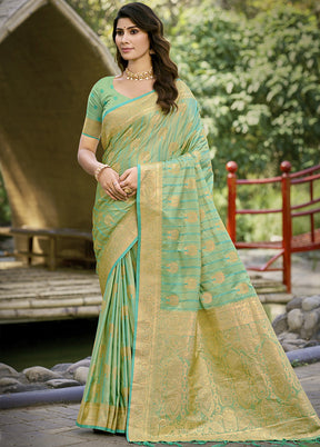 Green Spun Silk Saree With Blouse Piece