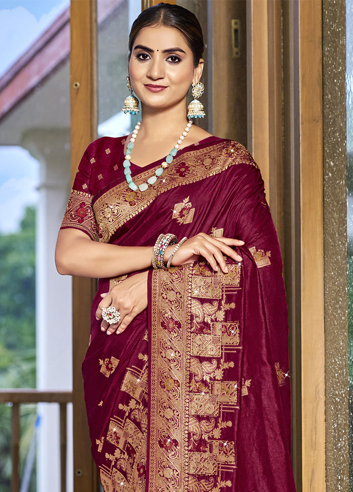 Magenta Dupion Silk Saree With Blouse Piece