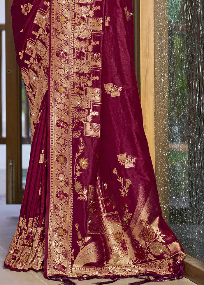 Magenta Dupion Silk Saree With Blouse Piece