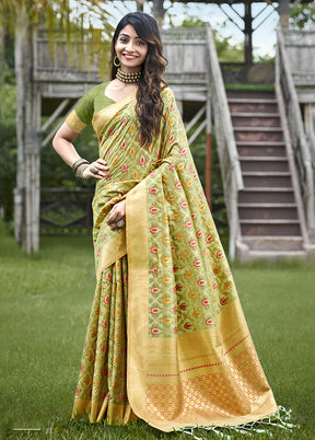 Olive Green Organza Saree With Blouse Piece