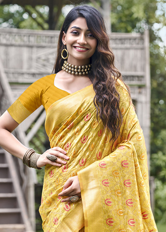 Yellow Organza Saree With Blouse Piece