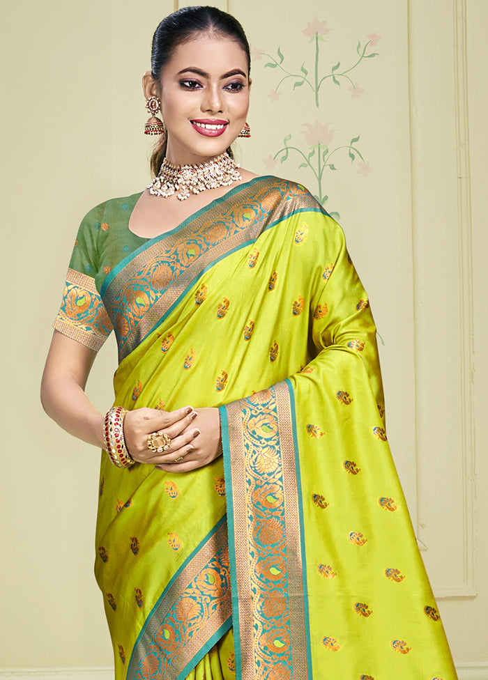 Parrot Green Dupion Silk Saree With Blouse Piece