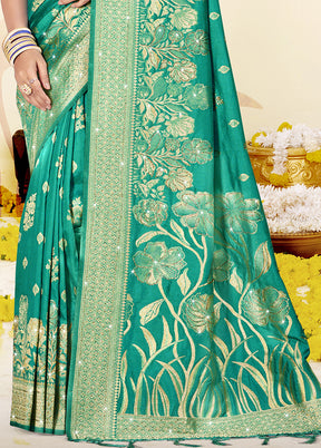 Green Spun Silk Saree With Blouse Piece