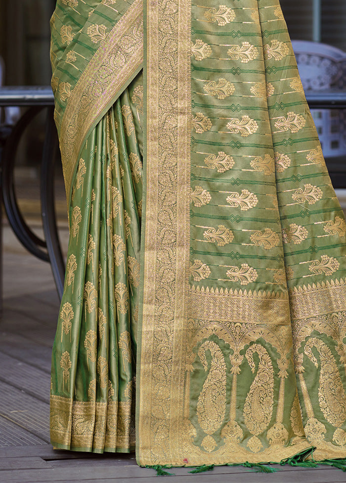 Green Satin Silk Saree With Blouse Piece