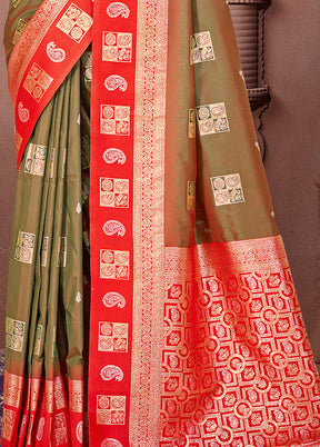 Green Dupion Silk Saree With Blouse Piece