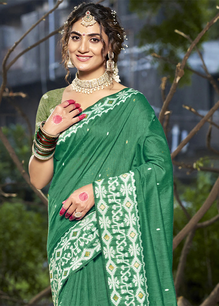 Green Cotton Saree With Blouse Piece