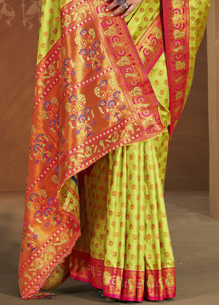 Green Spun Silk Saree With Blouse Piece