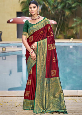 Maroon Dupion Silk Saree With Blouse Piece