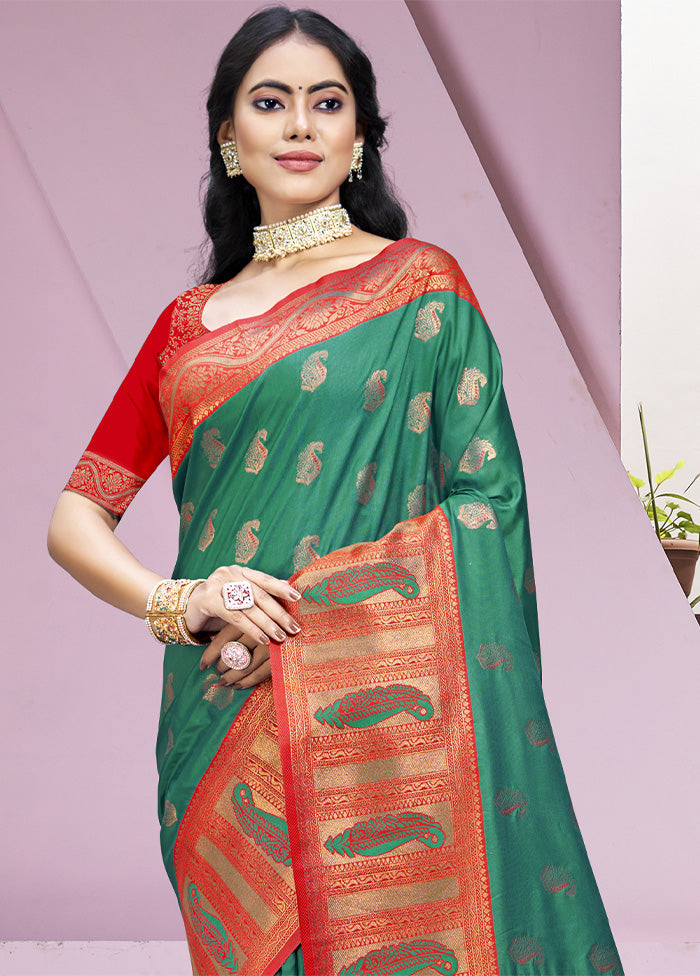 Green Dupion Silk Saree With Blouse Piece