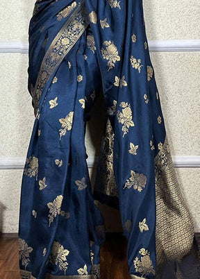 Blue Banarasi Silk Saree With Blouse Piece