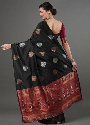 Black Banarasi Silk Saree With Blouse Piece