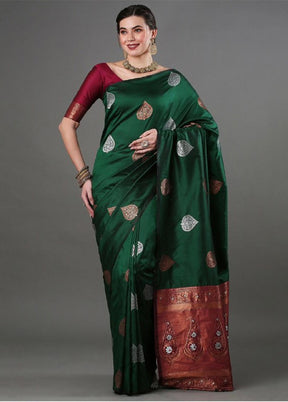 Green Banarasi Silk Saree With Blouse Piece