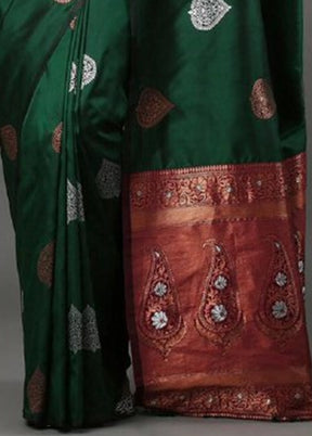 Green Banarasi Silk Saree With Blouse Piece