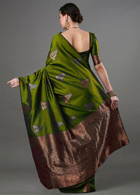 Olive Green Banarasi Silk Saree With Blouse Piece