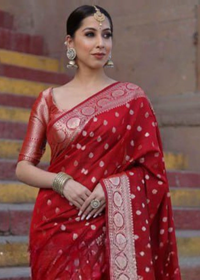 Red Banarasi Silk Saree With Blouse Piece