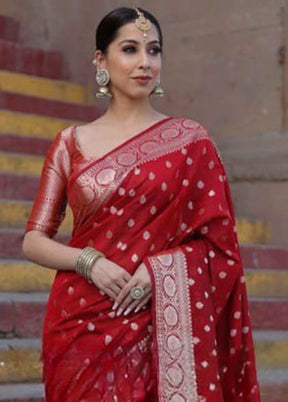 Red Banarasi Silk Saree With Blouse Piece