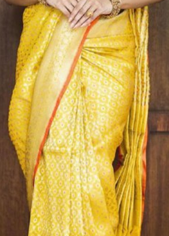 Yellow Banarasi Silk Saree With Blouse Piece