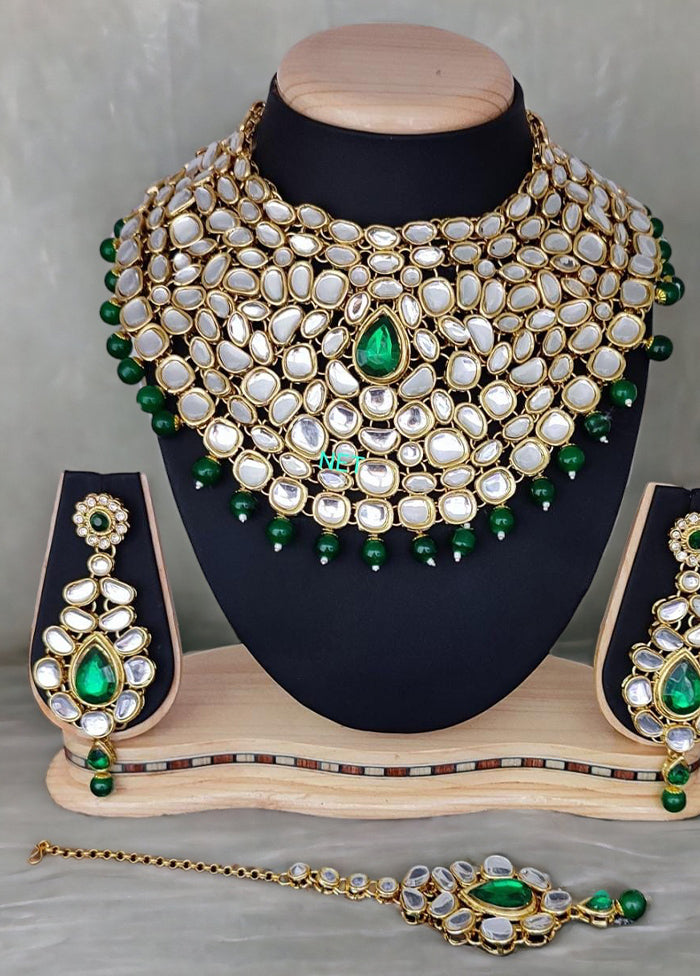 Green Alloy Jewellery Set