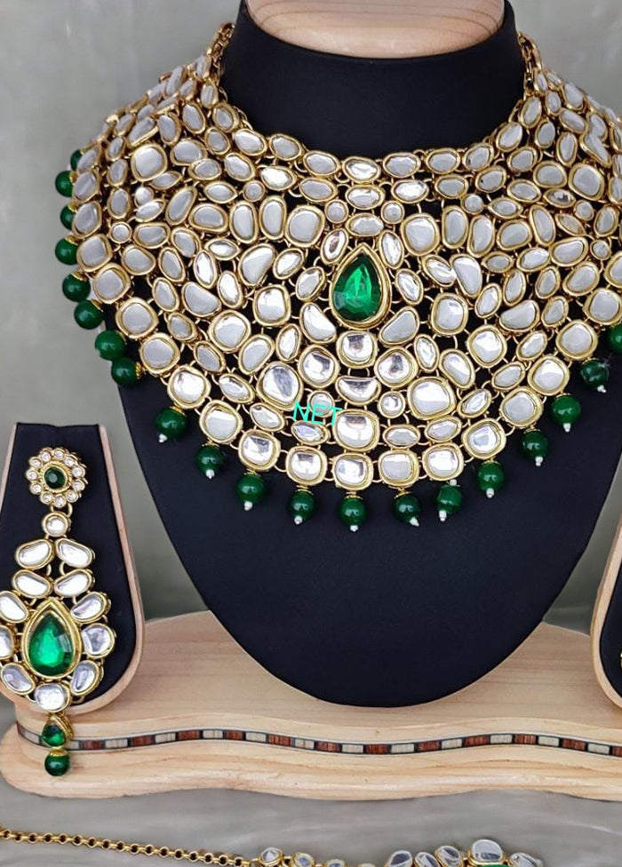 Green Alloy Jewellery Set