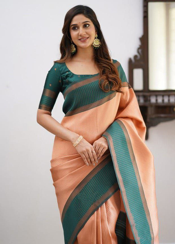 Multicolor Banarasi Silk Saree With Blouse Piece